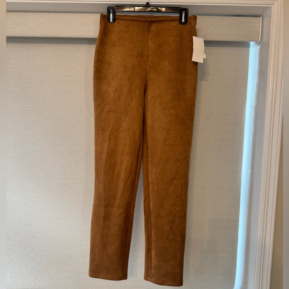 &Basics Womens Faux Suede Straight Leg Pants In Camel - Picture 3 of 8